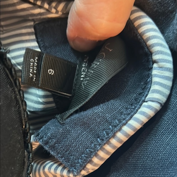 Chic Navy Blazer with Contrast Trim - Picture 6 of 9